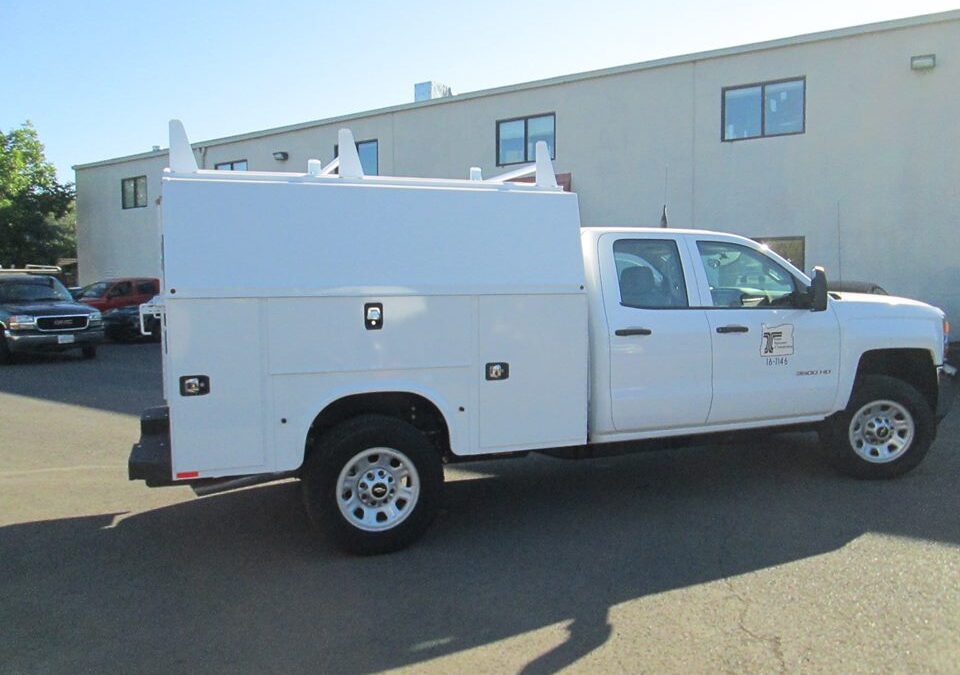 The Advantages of Using a Custom Truck Body for Business
