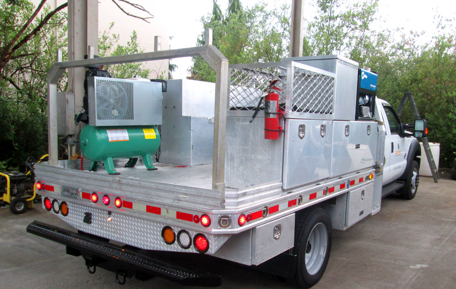 pacific-truck-colors-equipment-service-body-custom-air-compressor