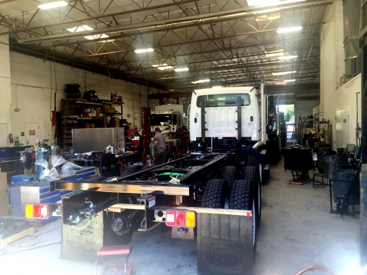 5 Tips on How to Choose the Right Truck Collision Repair Center