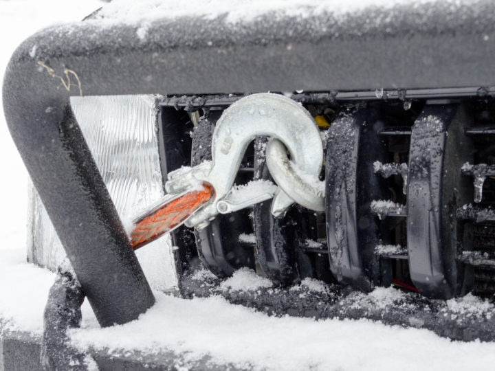 Truck Winch Basics: How to Safely Operate a Winch when You’re in a Bind