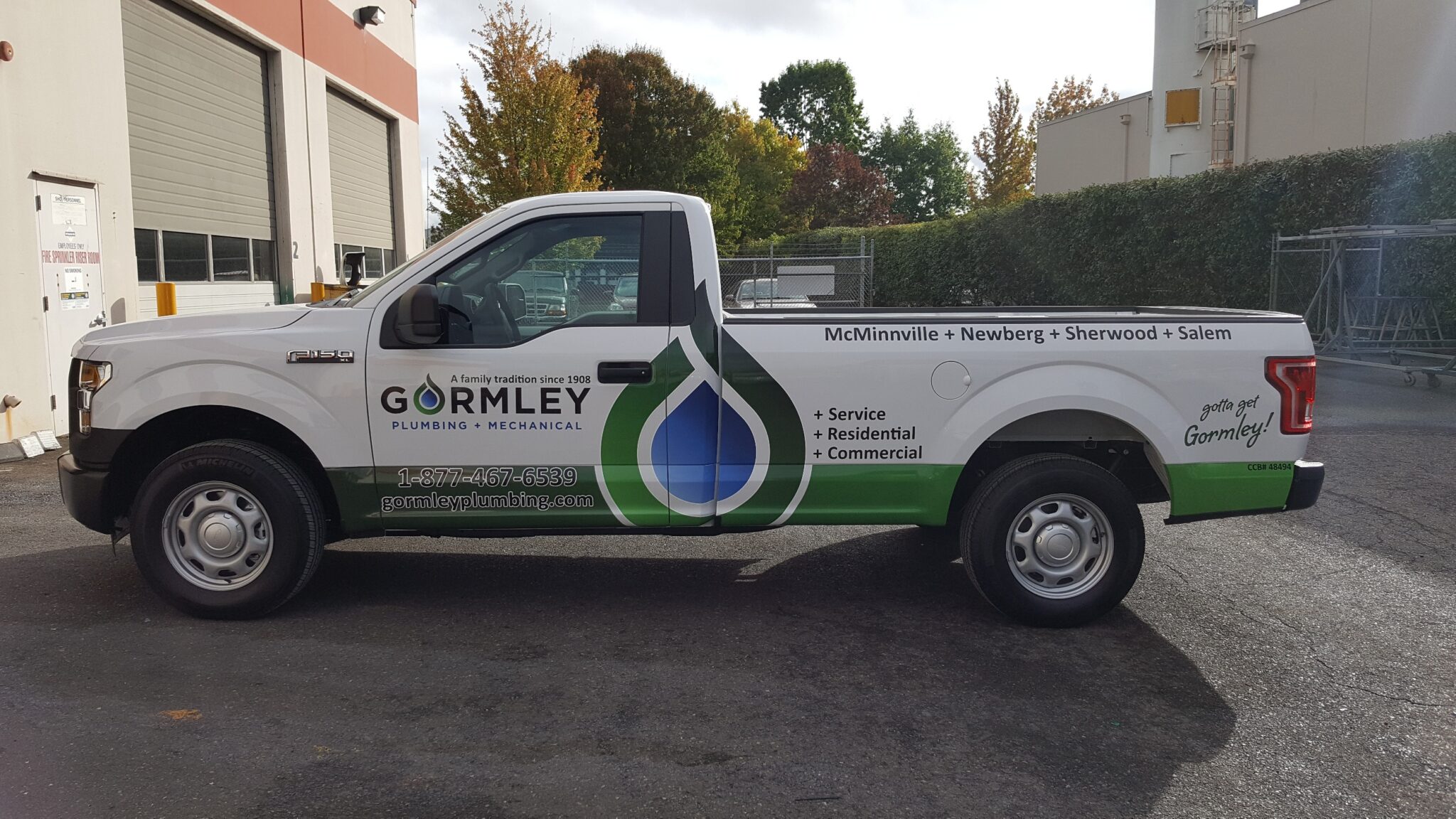 Fleet vehicle wraps