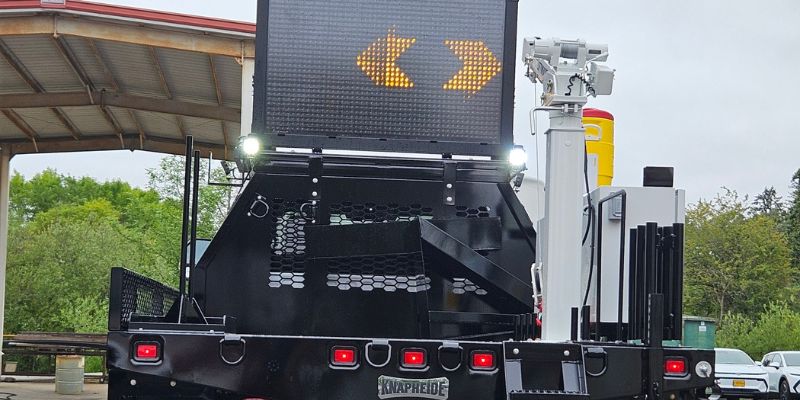 2026 Ford F-450 Super Duty Flatbed Upfit for City of Salem Image 3