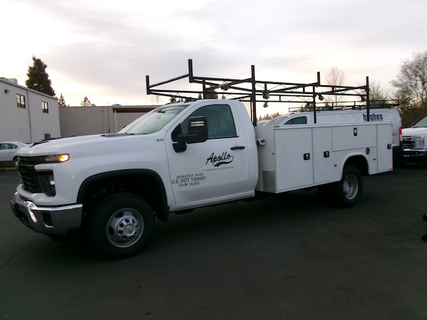 Mechanical contractor Chevy 3500 Upfit truck body