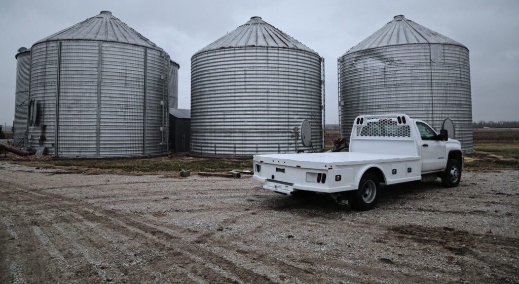 farm service truck