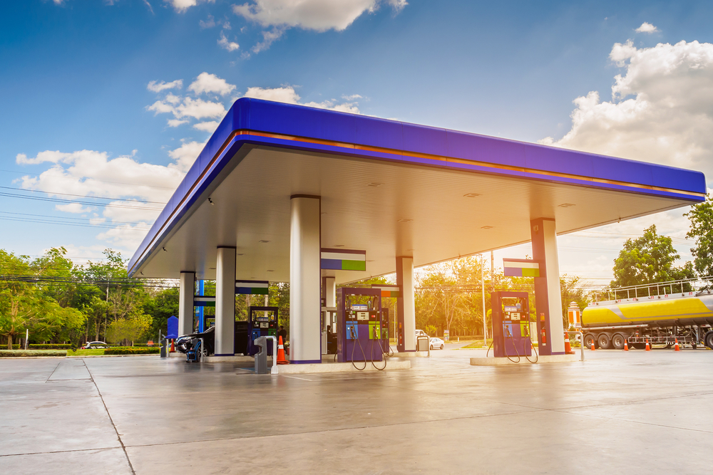 Going the Extra Mile: The Awesome Benefits of Fuel Transfer Tanks